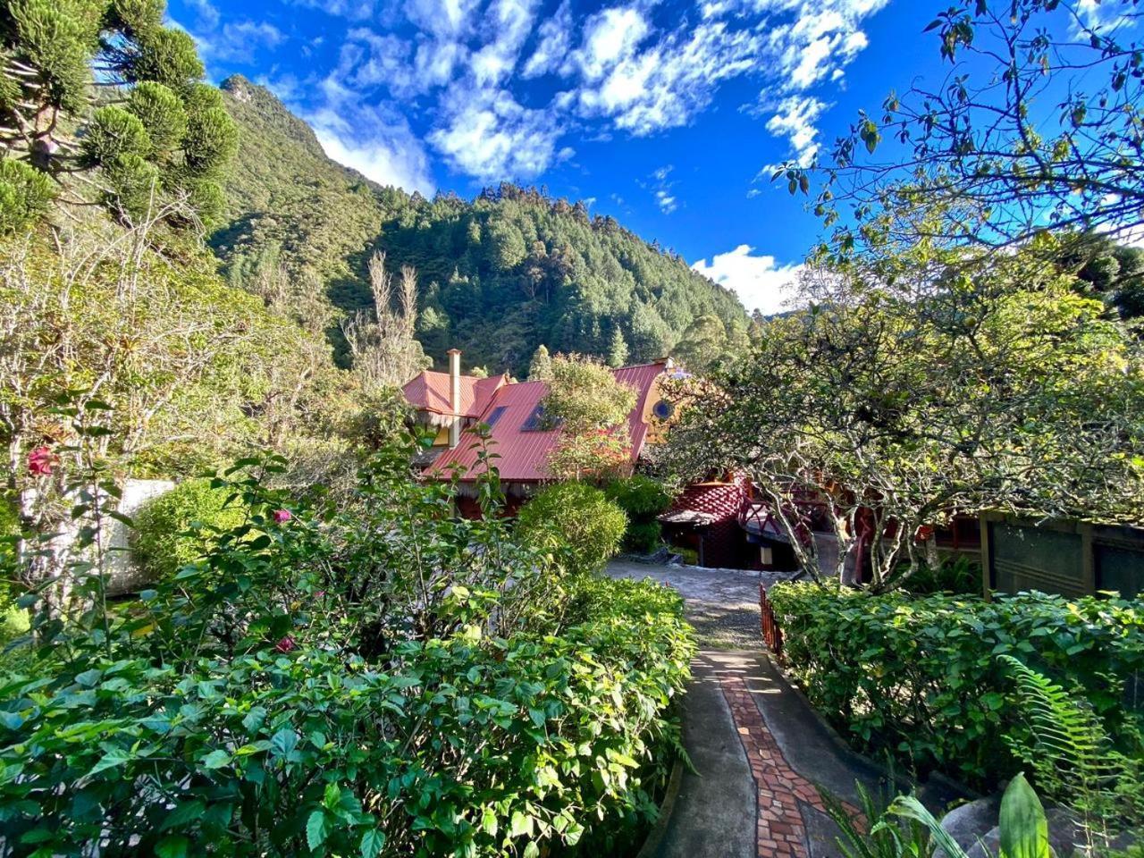 Finca Chamanapamba Guest House Baños Eksteriør bilde