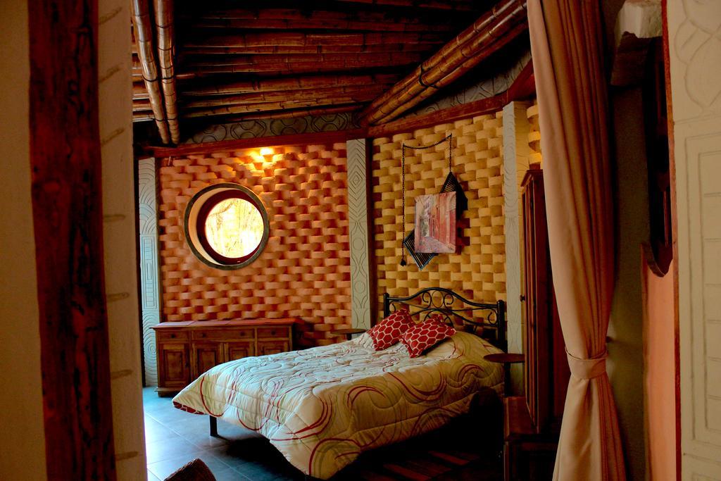 Finca Chamanapamba Guest House Baños Eksteriør bilde